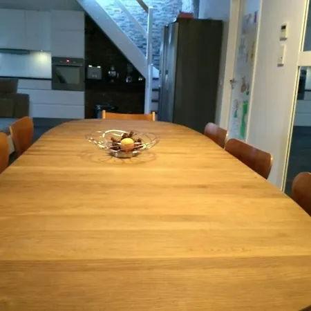Apartamento Lovely Penthouse- Ideal For Groups And Families!!