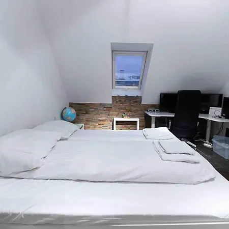 Apartamento Lovely Penthouse- Ideal For Groups And Families!! *
